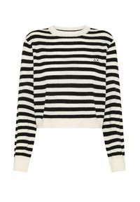 Maglione a strisce bianco e nero, cropped, con maniche lunghe e scollo rotondo, caratterizzato da un piccolo logo ricamato sul petto.