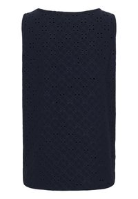 Tumesinise sanslise top, millel on tekstureeritud kangas, mis sisaldab rombikujulisi lõikeid ja ümmargust kaelaauku, otse servaga alumises osas.