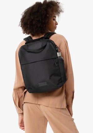 TECUM TOTE - Rygsække - cnnct f black