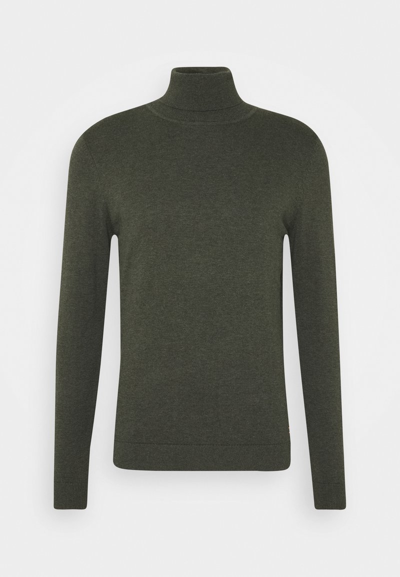 Dunkelgrüner langärmeliger Rollkragenpullover mit gerippten Bündchen und Saum auf einem weißen Hintergrund.
