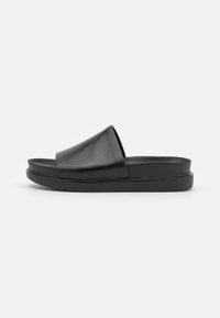 ERIN - Sandalias planas - black