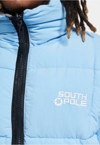 Southpole SOUTHPOLE HERREN PM233-012-1 BUBBLE NORTH-SOUTH 1.0 - Winterjacke - light blue reflective