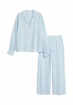 Lyseblå og hvide ternede pyjamas overdel med lange ærmer og knapper, med matchende bukser med elastik i taljen og lige ben.