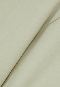 TATE GARMENT DYE - Basic T-shirt - sage green