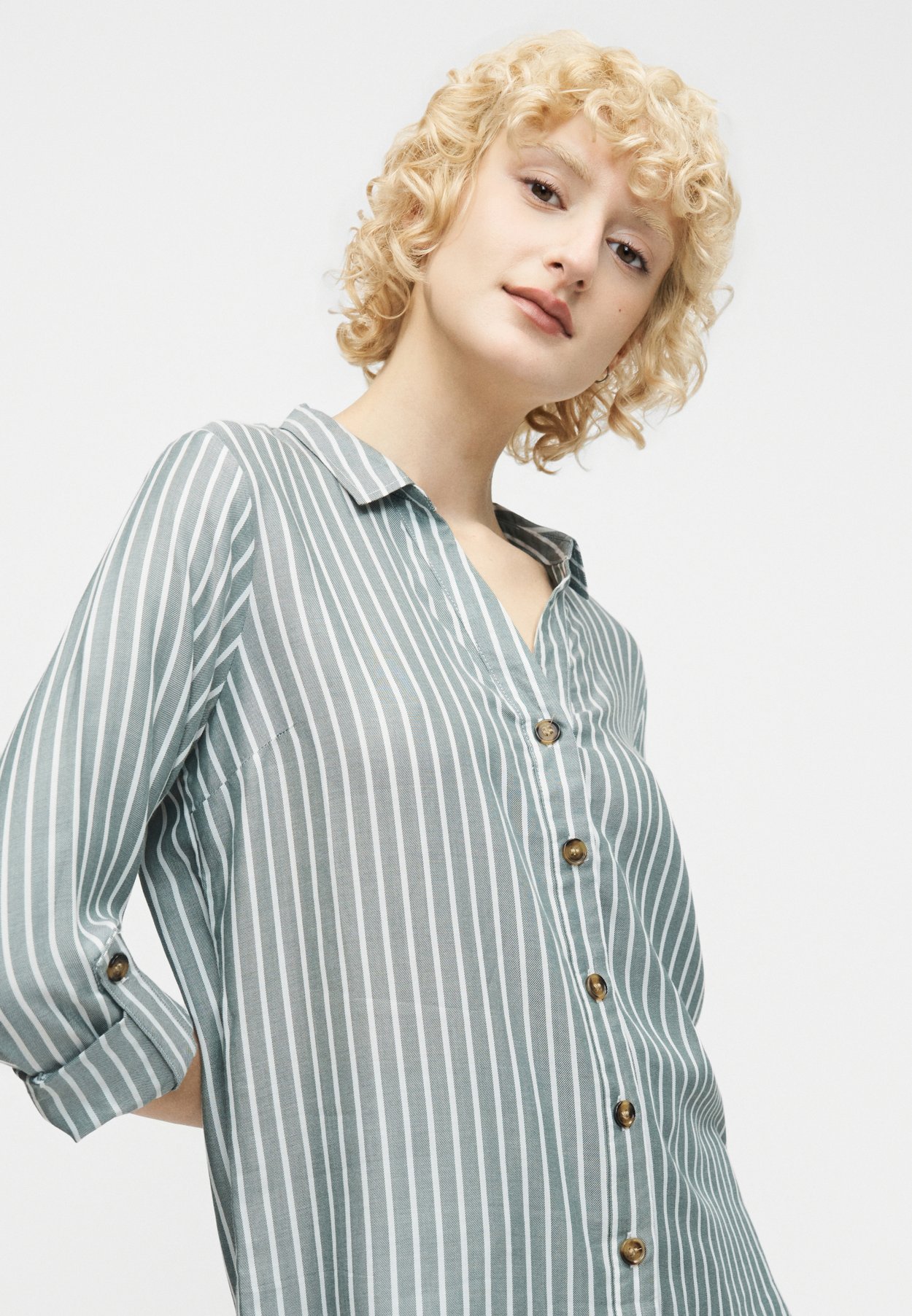 ONLRILLO PUORI STRIPE SHIRT