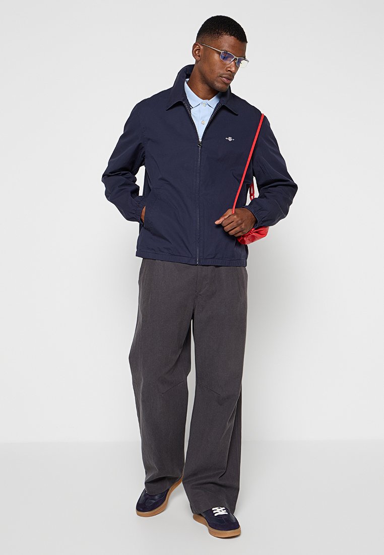 Leichte Jacke