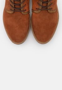 Tamaris Pure Relax BOOTS  - Platform ankle boots - rust