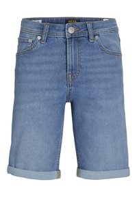 Pantalones cortos de mezclilla azul claro con puños enrollados, botón frontal y cremallera, y diseño de cinco bolsillos.