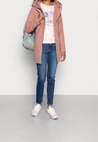 ONLY Mantel - pink