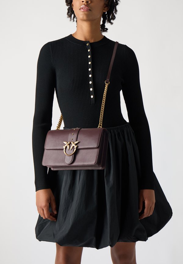 LOVE ONE CLASSIC - Umhängetasche