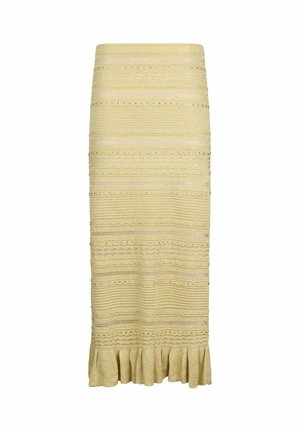 Jupe crayon longue en maille beige avec motifs horizontaux texturés et un ourlet volanté sur fond blanc.