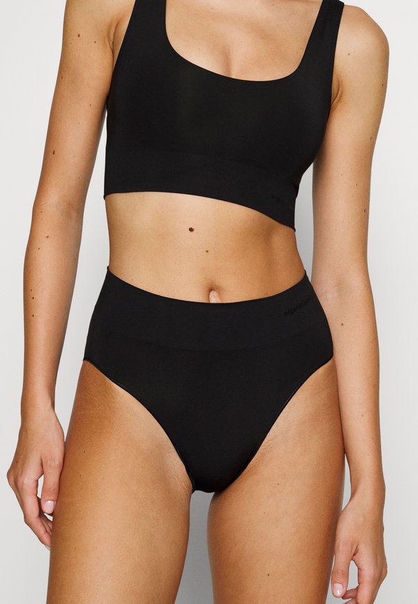 SMOOTH HIGH-LEG BRIEFS - Briefs