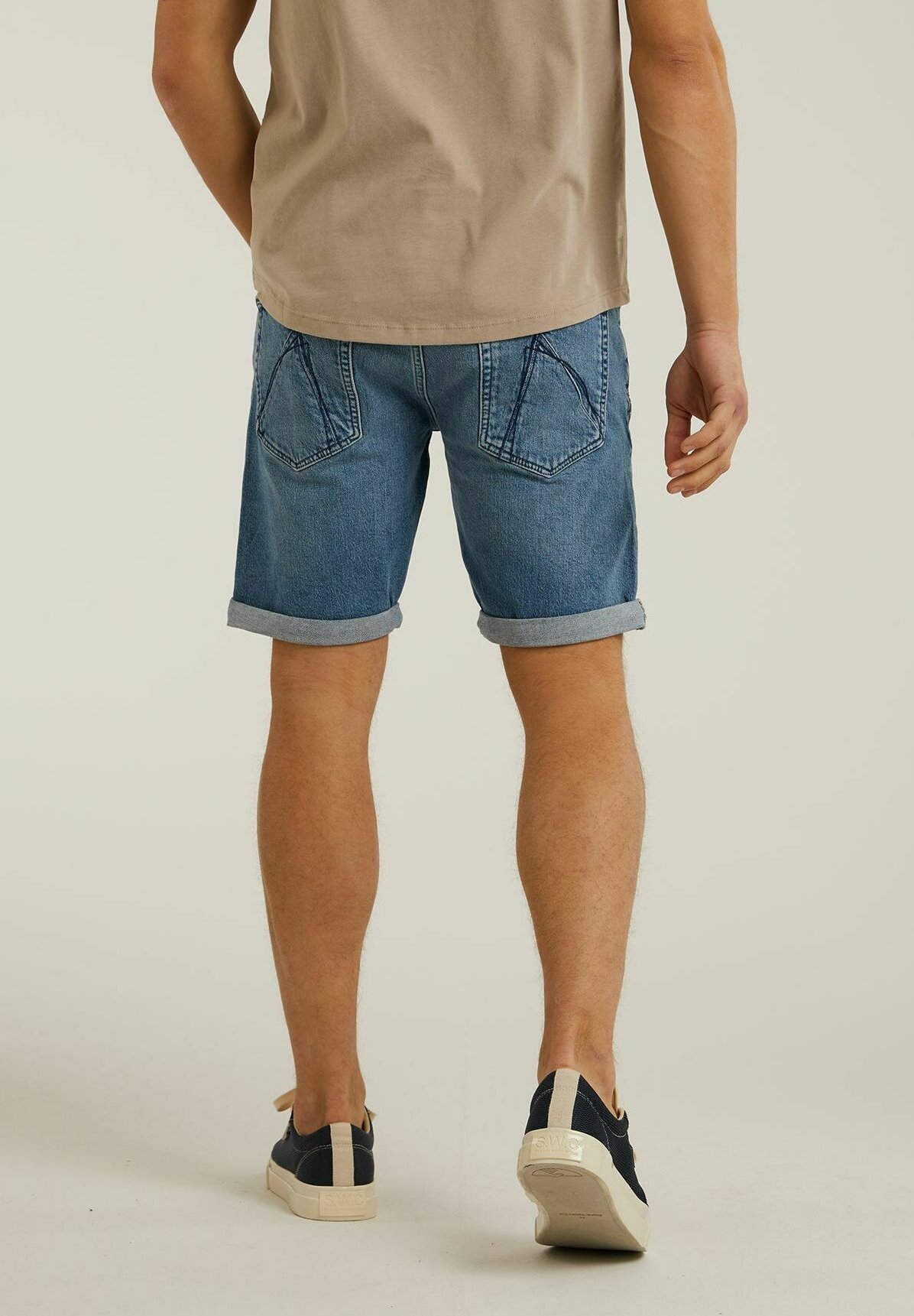 CHASIN' Shorts di jeans - blue/blu - Zalando.it