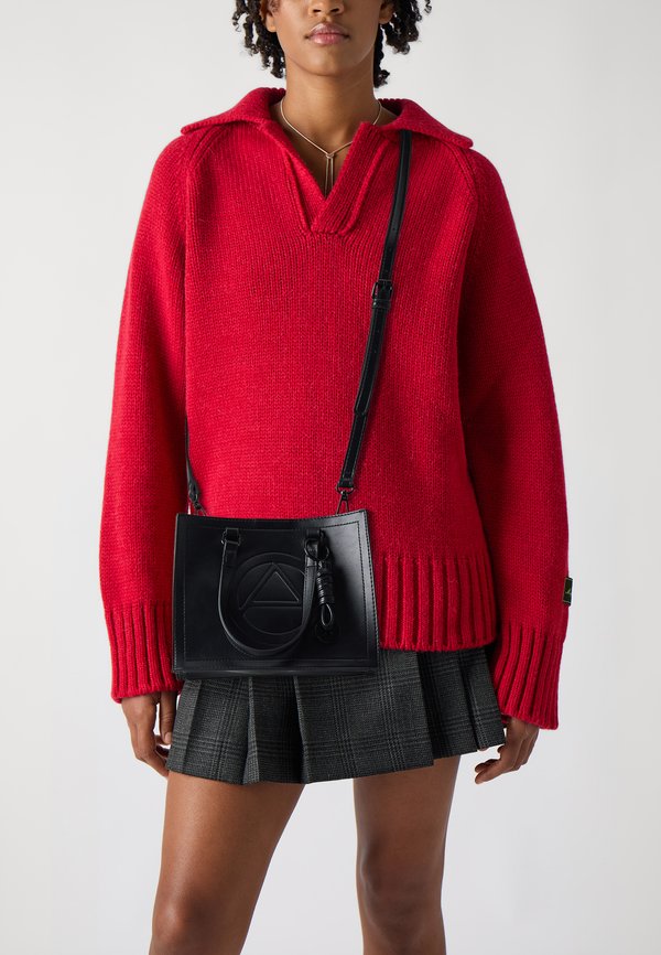 CUSTANTINA - Handbag