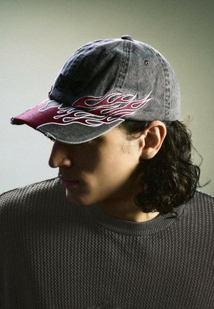 Bershka, FADED WITH EMBROIDERY - CAP - Cap - black