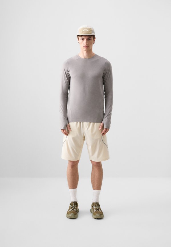 LATITUDE FLIGHT TEE - Long sleeved top - cement2