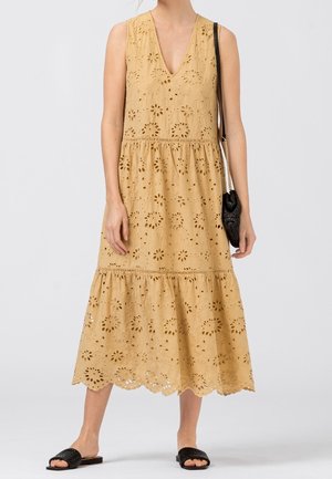 Robe de jour - beige