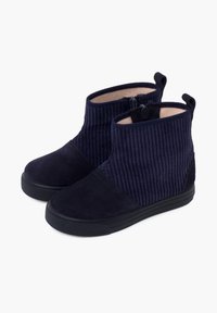 Pisamonas Botines - azul marino