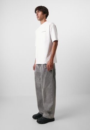 TOM UNISEX - Loose Jeans - grey