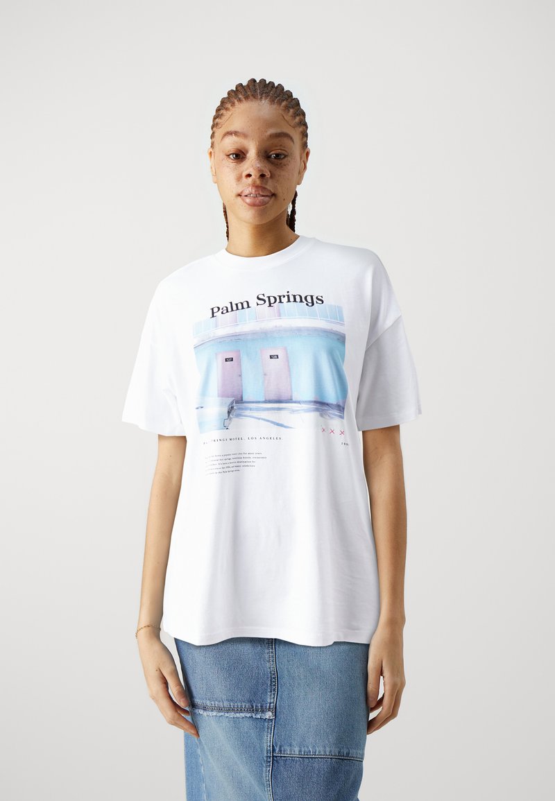 ONLY ONLHOLLY LIFE MOTEL BOX Tshirts print bright white/hvid