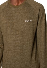 Jack & Jones JORHIDE CREW NECK - Camisola - forest night