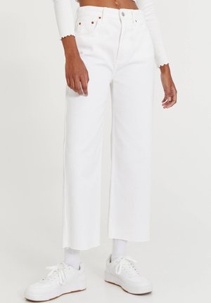 Jean droit - white