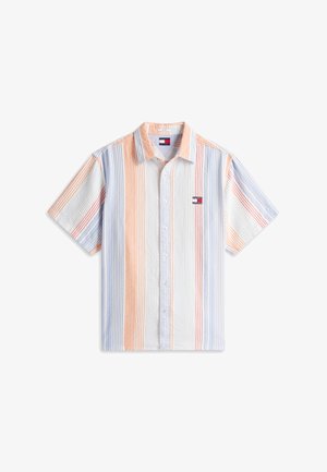 Kurzärmeliges Hemd mit Knopfleiste, vertikalen Streifen in Orange, Blau und Weiß sowie einem kleinen Tommy Jeans Logo auf der Brust.