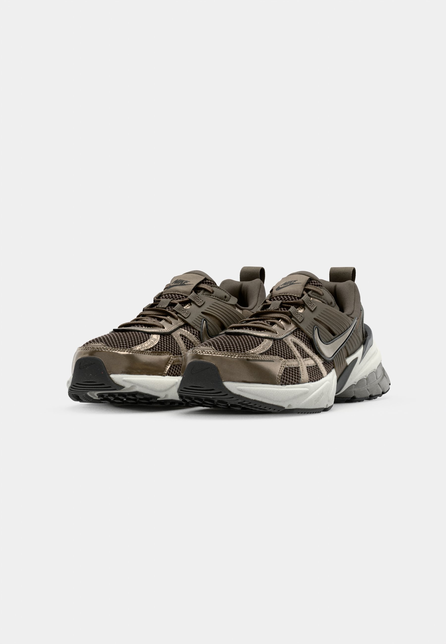 ★NIKE★ V2K Run W Mink Brown Iron Stone Team Anthracite Min Nike V2K Run 