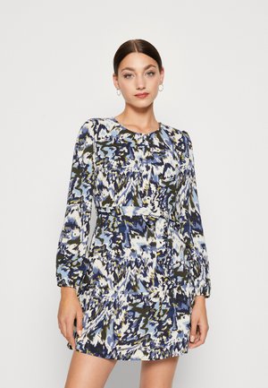 ONLY ONLCHER LIFE O-NECK DRESS - Robe de jour - vintage indigo