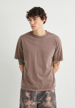 Koton DETAIL - Camiseta básica - brown