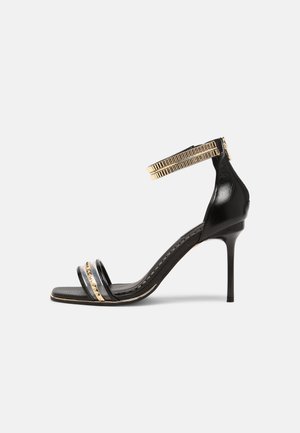 Højhælede sandaletter / Højhælede sandaler - black