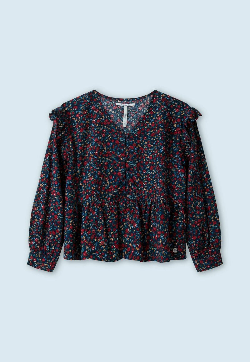 Kwiatowa bluzka z długim rękawem w ciemnoniebieskim kolorze, z dekoltem w kształcie litery V, falbaniastymi akcentami na ramionach oraz marszczonym dołem w kształcie peplum z czerwonymi i żółtymi wzorami kwiatowymi.
