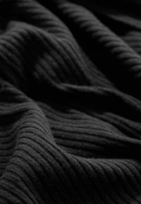 Niet geselecteerd, black