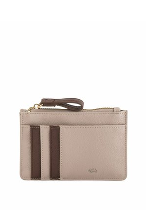 Portefeuille en cuir beige avec des accents marron, doté d'une fermeture éclair, de quatre emplacements pour cartes et d'une lanière pour le transport. Surface texturée, design minimal.