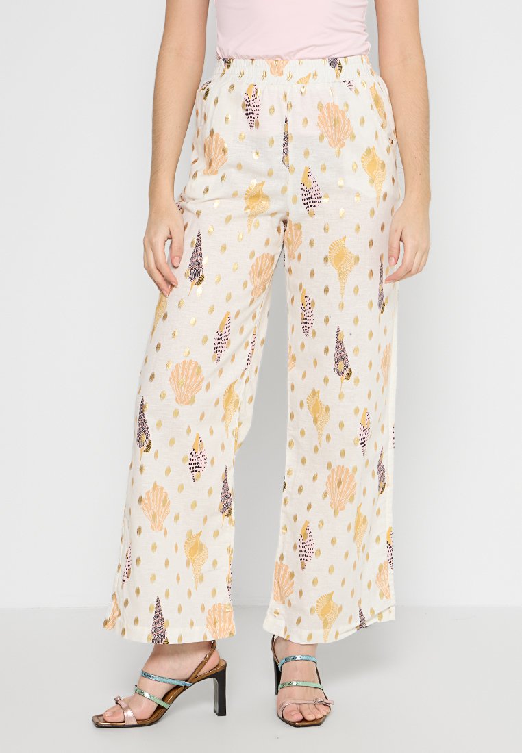 Never Fully Dressed Broek wit