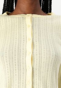 BDG Urban Outfitters LOVE CARDI - Kardigan - yellow