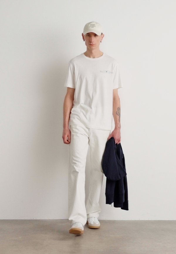 PRINTED GRAPHIC - Print T-shirt - eggshell2