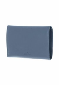 Portefeuille en cuir bleu bloquant RFID avec une texture lisse, une forme rectangulaire et un détail de logo embossé à l'avant. Design compact et sécurisé.