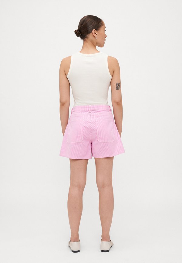 ONLVOX STRIPE  - Shorts2