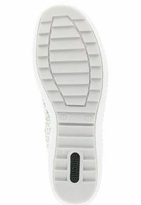 Biała podeszwa do sneakersów z teksturowanym gumowym dnem z wzorami zapewniającymi przyczepność oraz kolorowym dekoracyjnym wzorem z boku. Widoczne logo producenta.
