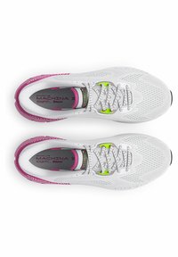 Under Armour HOVR MACHINA - Zapatillas running asfalto - white