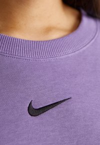 Nike Sportswear Sweater - purple