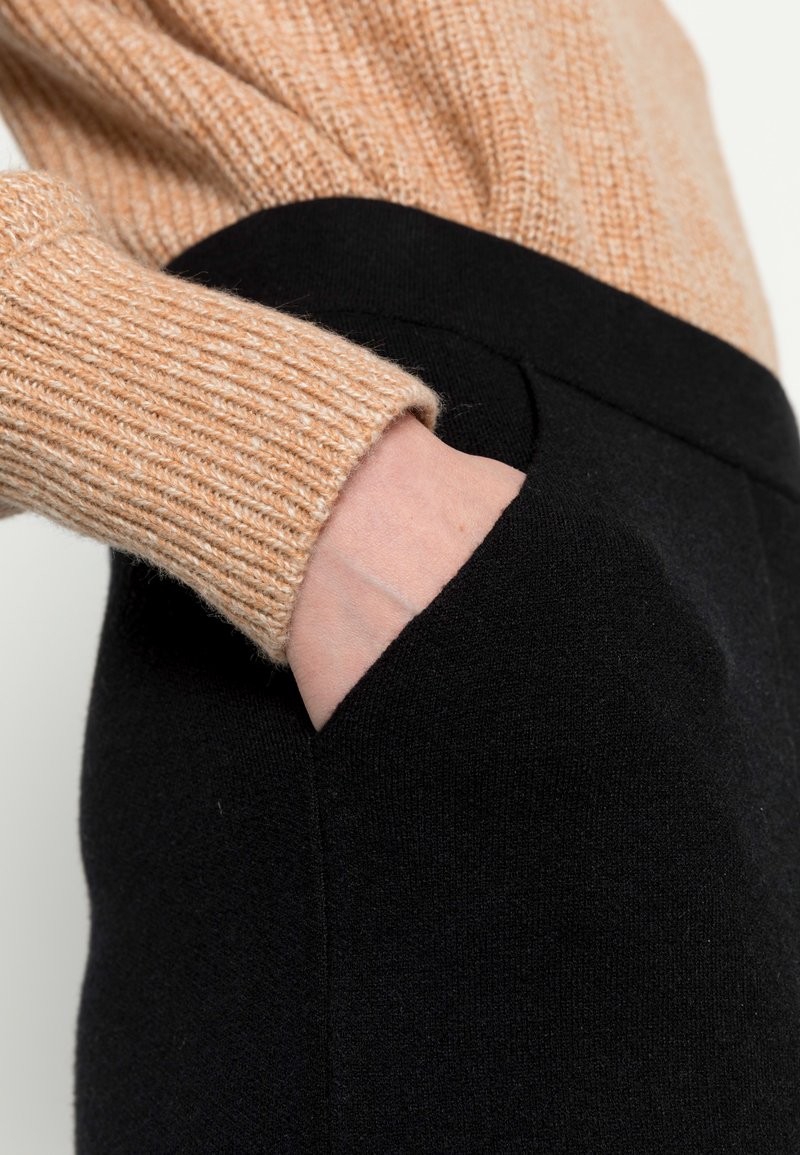 Damen Chinos | Opus MONAH Stoffhose black/schwarz - WH11496 Damen Chinos | Opus MONAH Stoffhose black/schwarz - WH11496