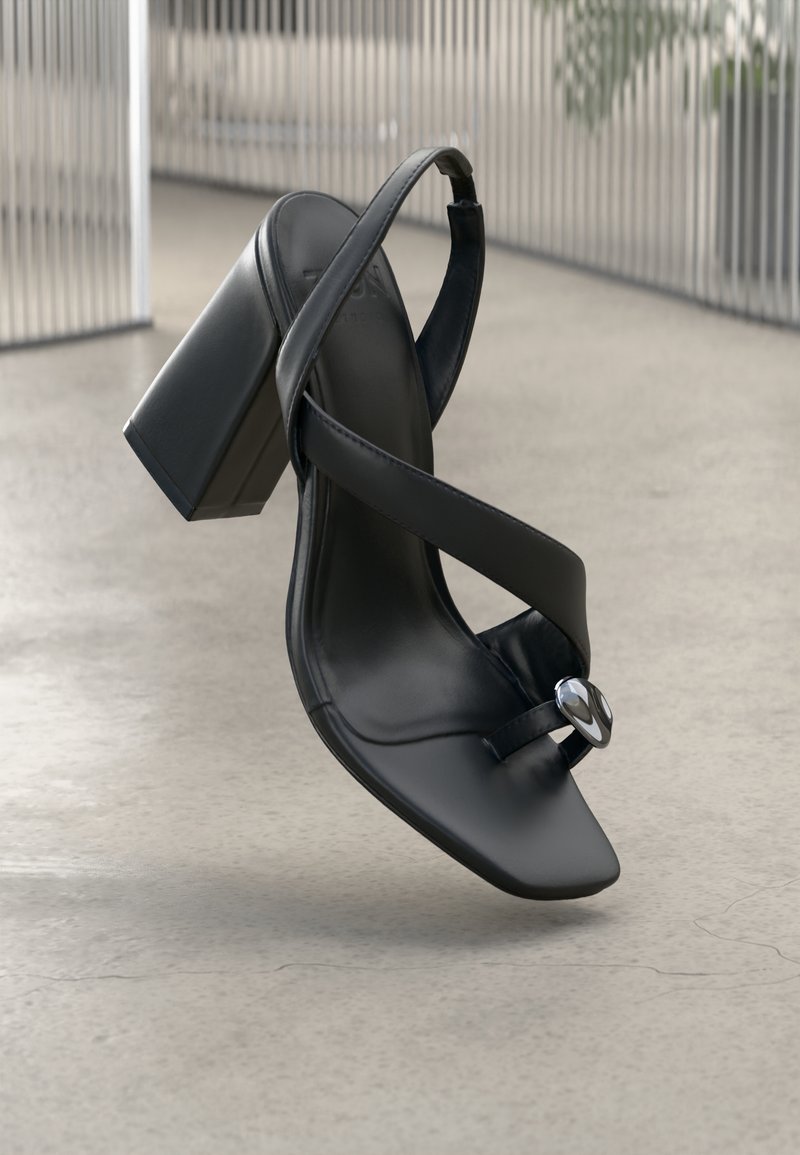 Zign Studio LEATHER - Sandalai su T formos dirželiu - black