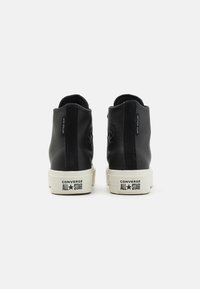 Converse CHUCK TAYLOR ALL STAR LIFT PLATFORM czarny