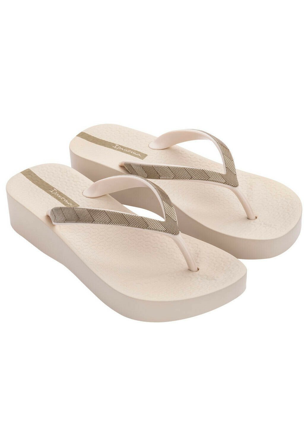 Chollos en tallas sueltas de chanclas Ipanema, Havaianas o Quiksilver en  Amazon por menos de 16 euros