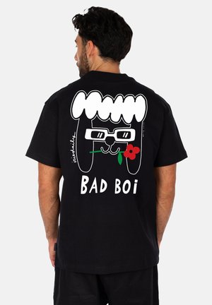 BAD BOI - Print T-shirt - black
