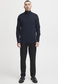 Solid SDKaynel - Stickad tröja - insignia blue