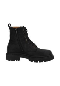 Bottines noires en suede, avec un laçage à l'avant, une fermeture éclair sur le côté et une semelle en caoutchouc épaisse avec un bon grip. Détails cousus le long des coutures.