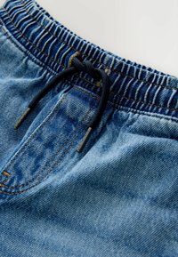 Non sélectionné, mid blue denim